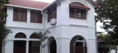 மகிந்த வீட்டில் அடிதடி !