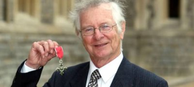 ஆங்கில புள்ளியியல் நிபுணரும், டக்வொர்த் லுவிஸ் (DLS) முறையைக் கண்டுபிடித்தவர்களில் ஒருவருமான ஃபிராங்க் டக்வொர்த் தனது 84 வது வயதில் காலமானார்.