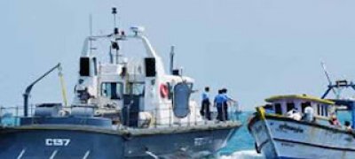 நெடுந்தீவில் கைதான இந்திய மீனவர்கள் மீது படகினை ஆபத்தான முறையில் செலுத்தி மரணத்தை ஏற்படுத்திய உள்ளிட்ட குற்றச்சாட்டு!