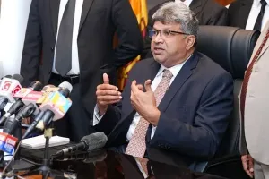 மஹர சிறைச்சாலை பள்ளிவாசலை மீண்டும் திறக்க அனுமதிக்கப்படாது: அமைச்சர் ஹர்ஷன நாணயக்கார
