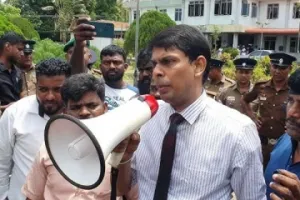 சாவகச்சேரி வைத்தியாலை சர்ச்சை தொடர்பில் அமைச்சரவை கலந்துரையாடல்! அதிரடியாக பிறப்பிக்கப்பட்டுள்ள உத்தரவு