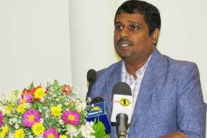 யாழ். பல்கலைக்கழக கலைப்பீடாதிபதியின் அதிரடி முடிவு : அதிர்ச்சியில் பலர்