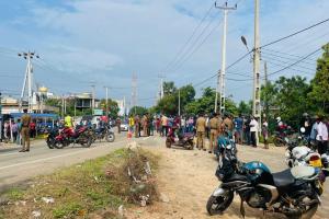 மன்னார் நீதிமன்றத்தின் முன் துப்பாக்கி சூடு இருவர் பலி இருவர்காயம்