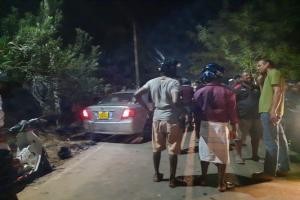 மானிப்பாய் - சுதுமலை வீதியில் விபத்து : பெண்ணொருவர் பலி