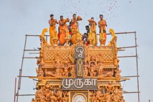 நல்லூர் கந்தசுவாமி கோவில் இராஜகோபுர புனருத்தாரண கலசாபிஷேகம்