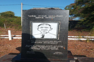 தந்தை செல்வாவின் நினைவுத் தூபி சேதம் - மர்ம நபர்கள் மீது குற்றச்சாட்டு