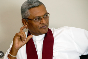 சமல் ராஜபக்ச கையூட்டல் மற்றும் ஊழல் ஒழிப்பு ஆணைக்குழுவில் முன்னிலையானார்