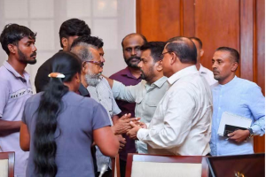 ஜனாதிபதியை சந்தித்த அனோஜனின் குடும்பத்தினர்